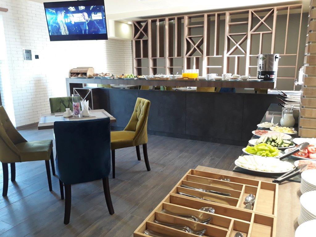Bien Hotel Erevan Esterno foto
