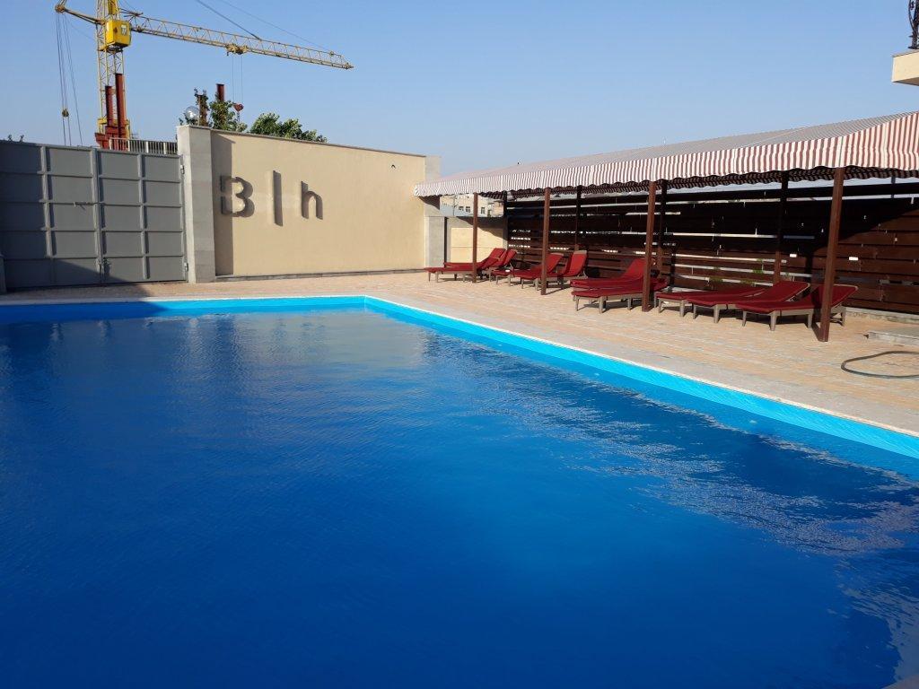 Bien Hotel Erevan Esterno foto