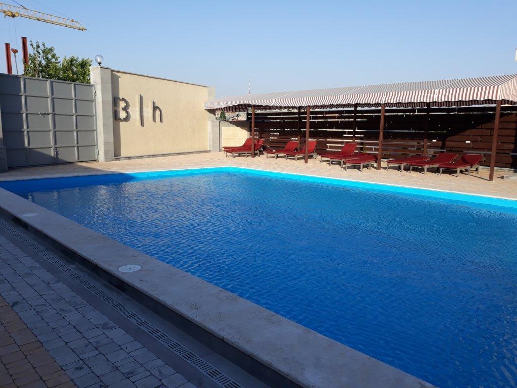 Bien Hotel Erevan Esterno foto